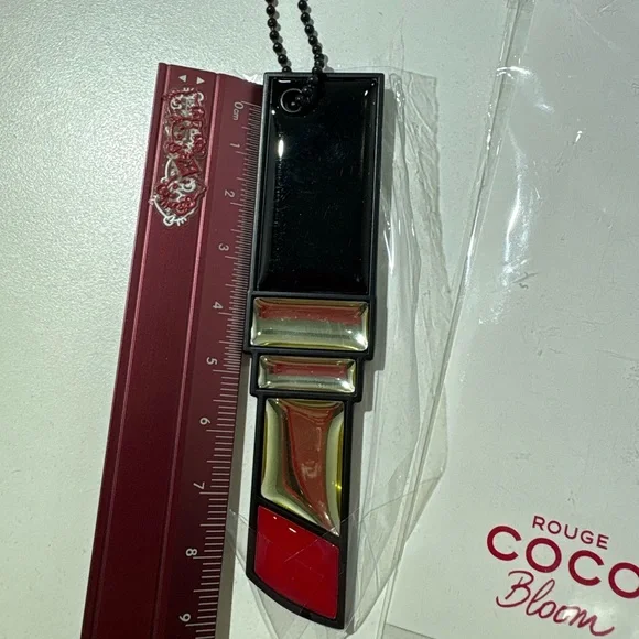 Coco Keychain - Picture 2 of 6